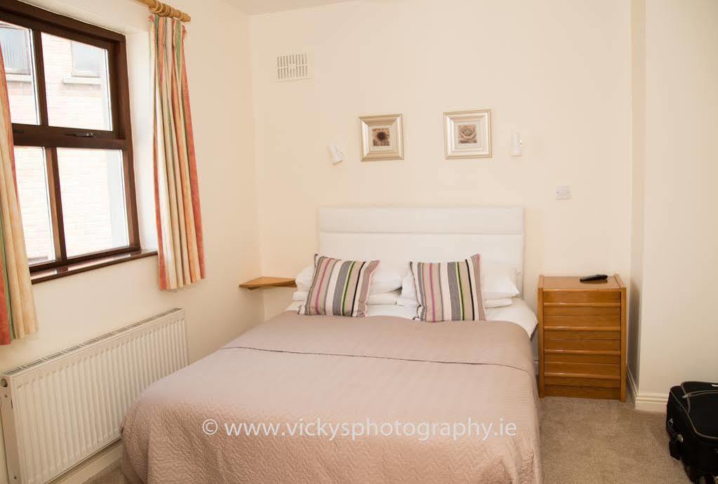 The Townhouse Bed and Breakfast Kilkenny Eksteriør billede