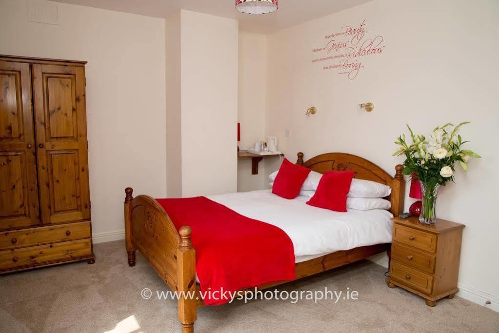 The Townhouse Bed and Breakfast Kilkenny Eksteriør billede