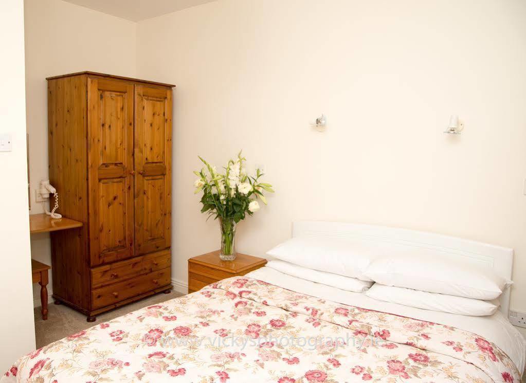 The Townhouse Bed and Breakfast Kilkenny Eksteriør billede
