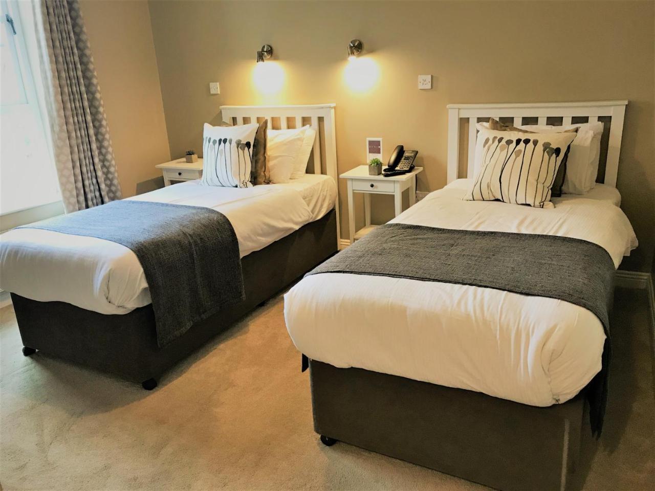 The Townhouse Bed and Breakfast Kilkenny Eksteriør billede