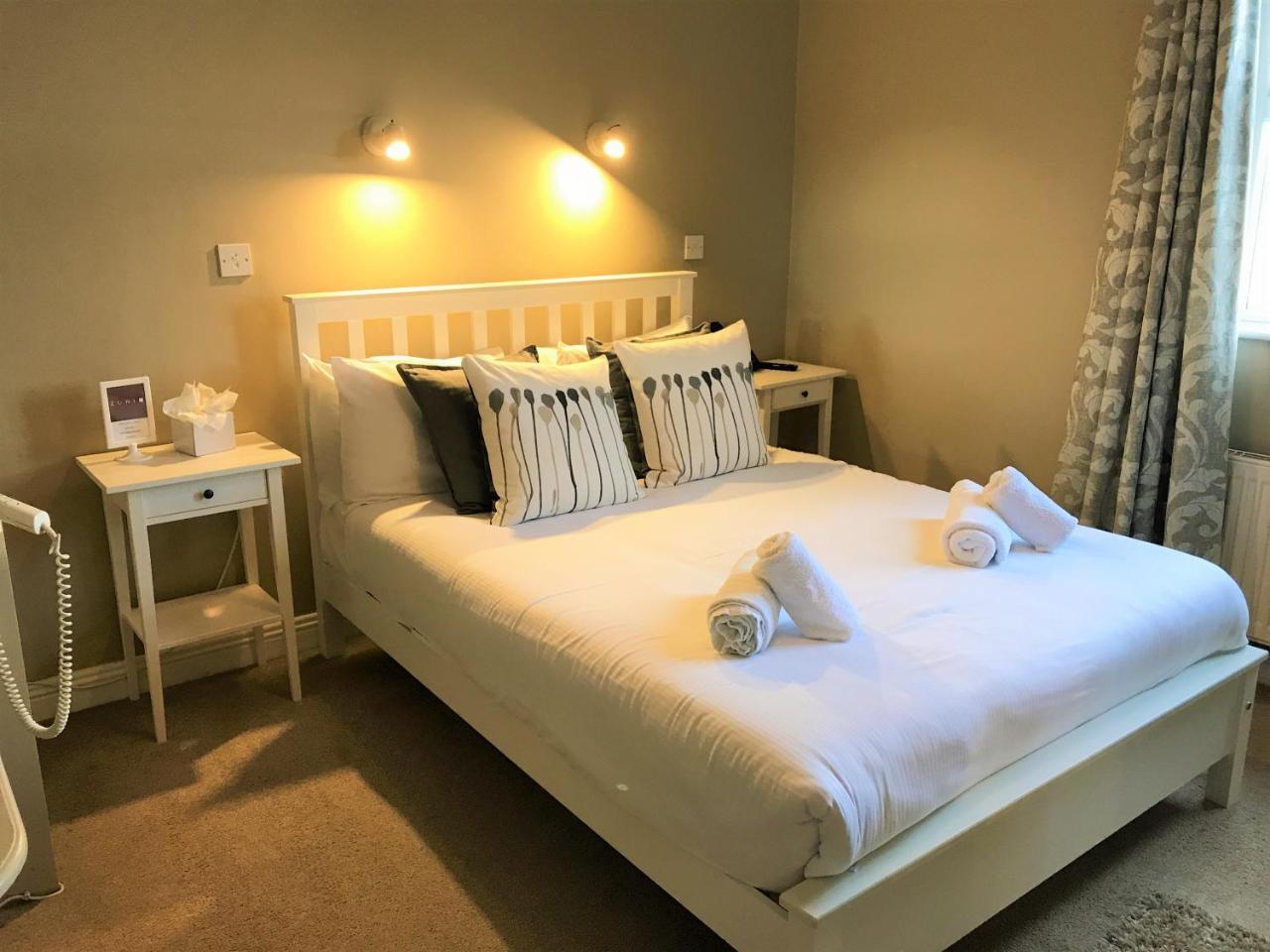 The Townhouse Bed and Breakfast Kilkenny Eksteriør billede